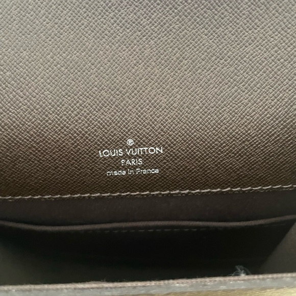 ⚡️⚡️‼️💲SALE⚡️⚡️Louis Vuitton Vintage crossbody Taiga Pochette Kurgan M32448 - Picture 4 of 12